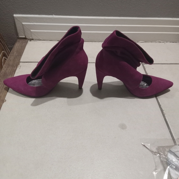 ANDREA FENZI Fuchsia Heels - Picture 2 of 3